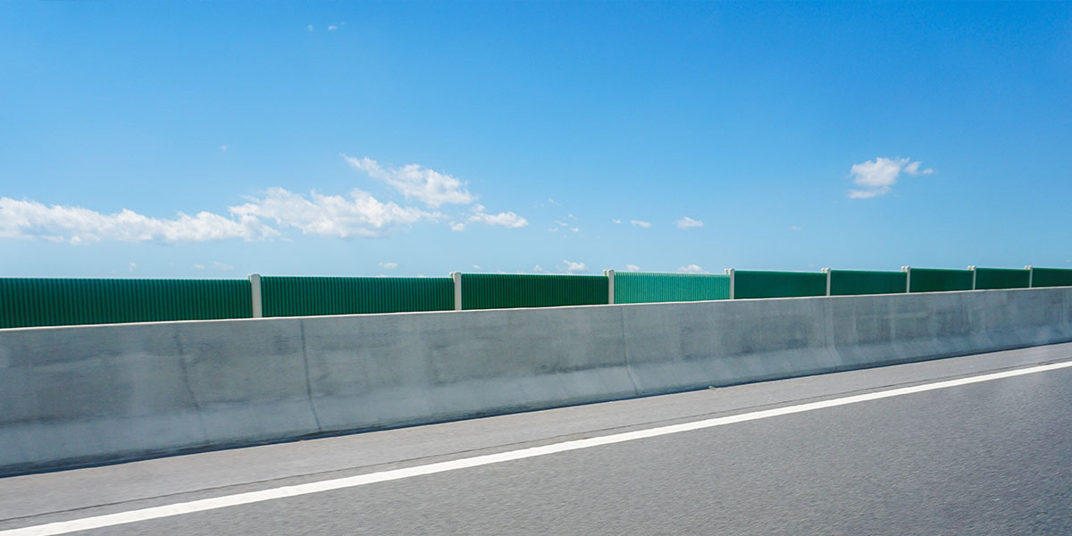 How Much Noise Does a Sound Barrier Fence Actually Reduce – Image 1 How Much Noise Does a Sound Barrier Fence Actually Reduce - Image 1